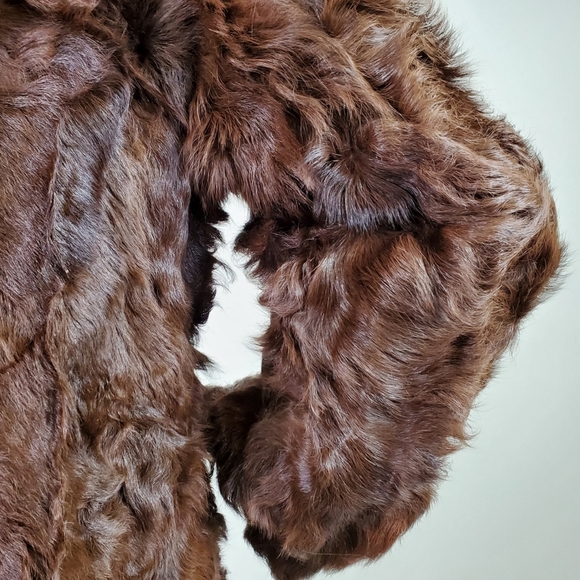SOLD curly lamb fur coat - Picture 9 of 16